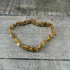 Gold Tone Elephant Bracelet Womens Fashion Emerald Style Stones